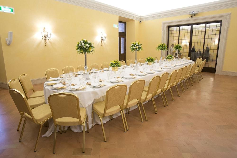 Palazzo Cardinal Cesi Hotel Roma Ngoại thất bức ảnh