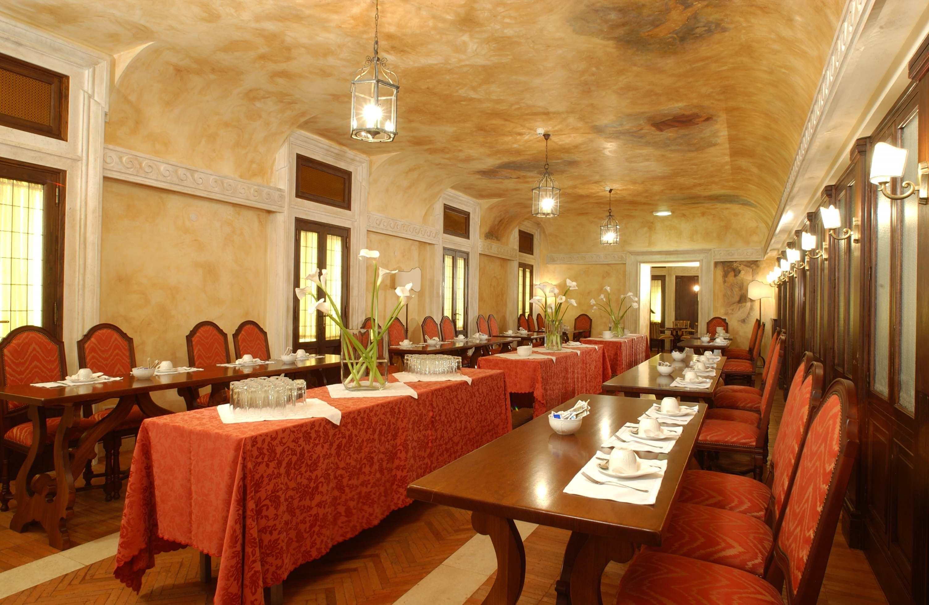 Palazzo Cardinal Cesi Hotel Roma Ngoại thất bức ảnh