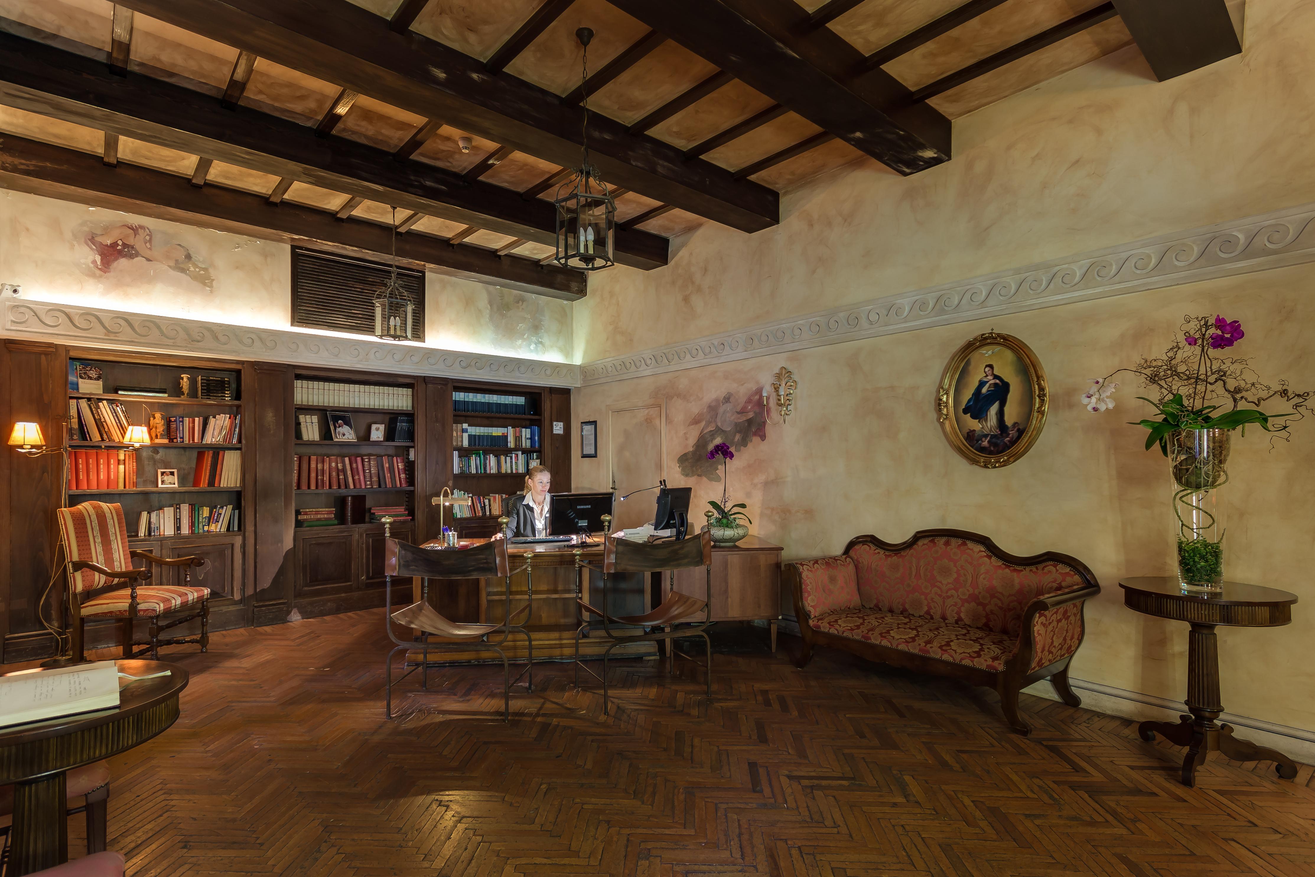 Palazzo Cardinal Cesi Hotel Roma Ngoại thất bức ảnh