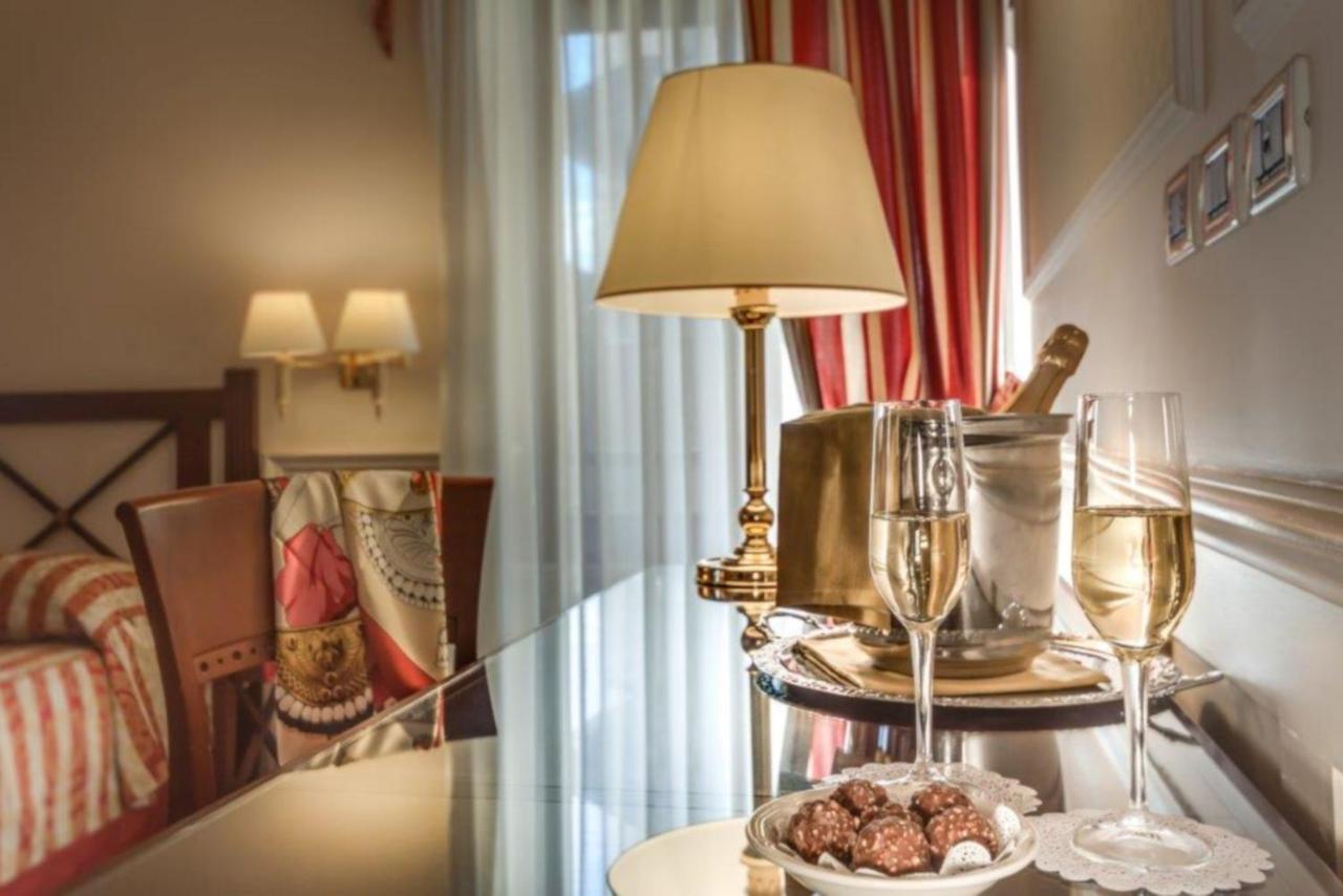 Palazzo Cardinal Cesi Hotel Roma Ngoại thất bức ảnh